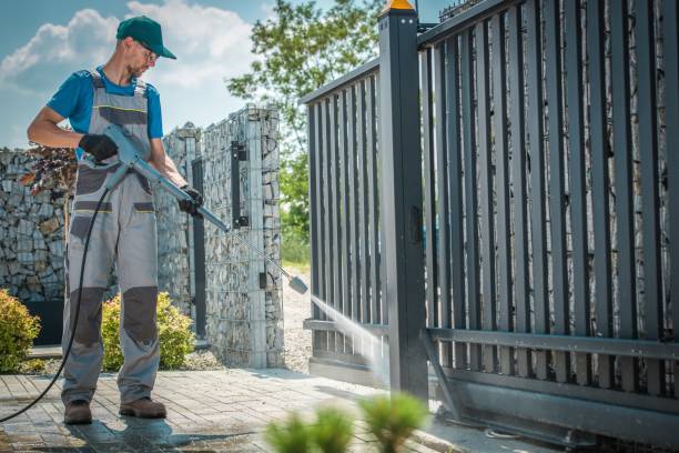 Best Gutter Cleaning  in Nanuet, NY